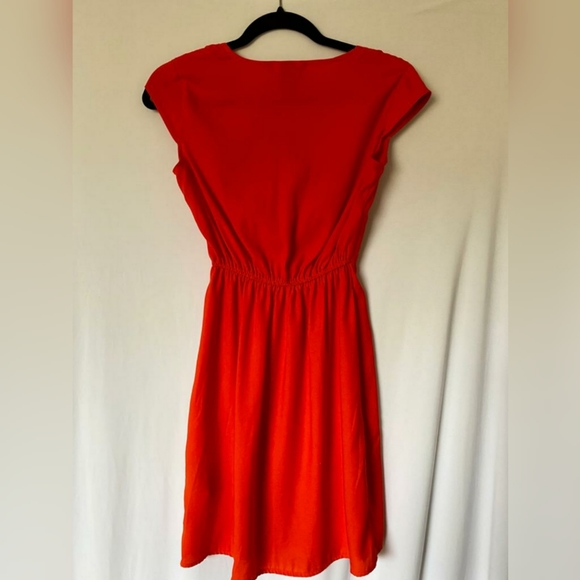 2/ 25  dress red /orange - Picture 2 of 3